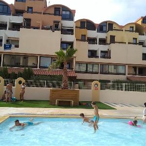 Gruissan: T2 Cabine Piscine Parking Centre 4/5 pers Petit Budget - FR-1-796-3