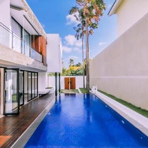 Luxury 4BDR Villa with Private Pool in Canggu