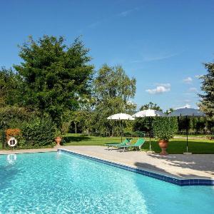 Holiday Home in Cortona with Pool