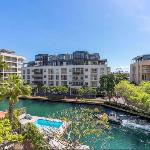 Canal View Two Bedroom Luxury Apartment - 610 Cape Town