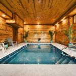 Cliffside Mountain View - Private indoor pool gorgeous views theater game room and more!