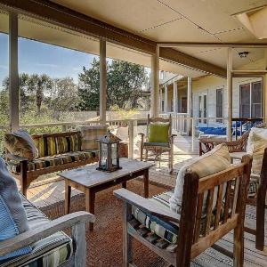 Easy Breezy home by Peace Vacations