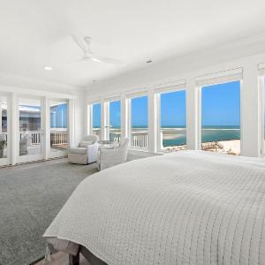 Seaside Serenity home by Peace Vacations