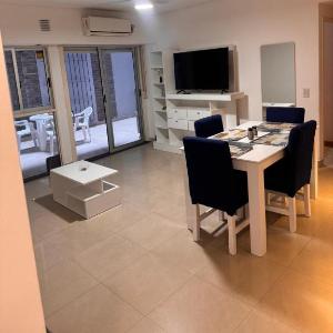 Palermo Gem -Bright & Stylish Apartment with Private Large Patio