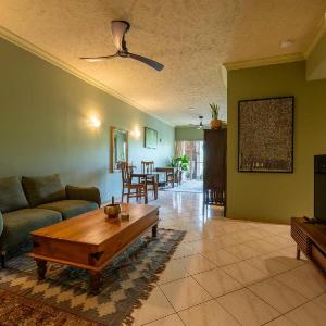 Lily Lakes - Resort Style Living