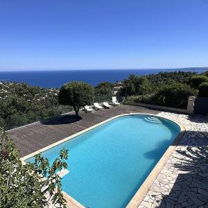 Villa climatisee 4 chambres avec piscine privee wifi et animaux admis - FR-1-768-91