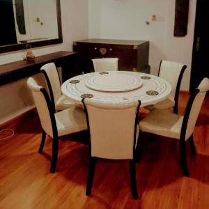 Nuwaraeliya Penthouse Apartment with pool & Panaromic Views