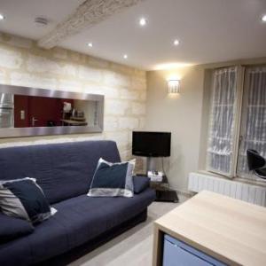 Very Nice Studio Ideal For 2 Near The Halles