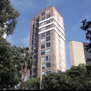 San Peter Aparta Suite en La 70 Laureles
