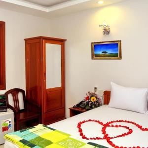 Sunny Sea Hotel