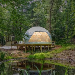 Zen Dome - Romantic Retreat Wifi & AC Hot Tub National Park 8 Min