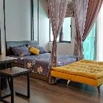 Homestay Near UKM Bangi with wifi-pool&river view) Kuala Lumpur