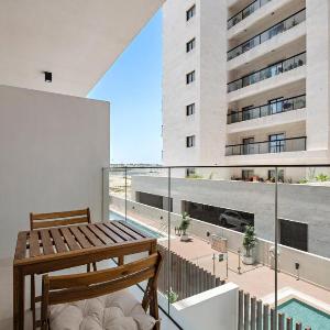 StoneTree - Modern Apartment - Brand New