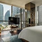 Executive King Suite Near Difc Gate Village By Luxury Bookings Dubai 