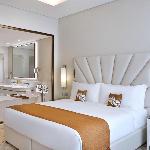 Deluxe Room Near Nakheel Mall palm Jumeirah By Luxury Bookings 