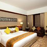 Deluxe Room Near Financial Centre Metro By Luxury Bookings Dubai