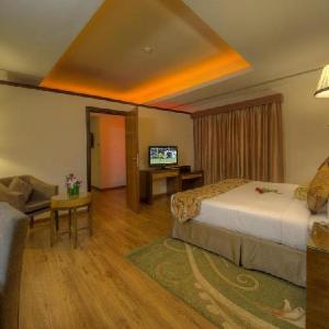 Suite Room Near Talal Supermarket By Luxury Bookings