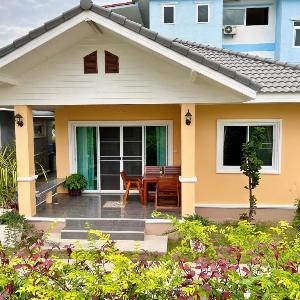 Rayong Beach Houses