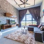 Modern Puchong Cozy Apartment Pavilion