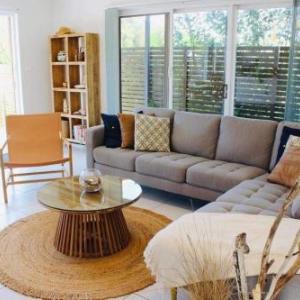 Fingal Bay Coastal Retreat 1 12 Marine Dr fantastic ground floor duplex