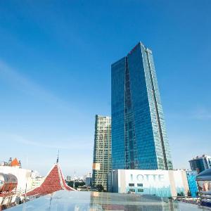 Housing22 Luxury Apartment 81 Linh Lang Street