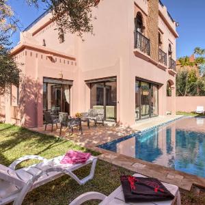 Villa Akadia luxurious with private swimming pool