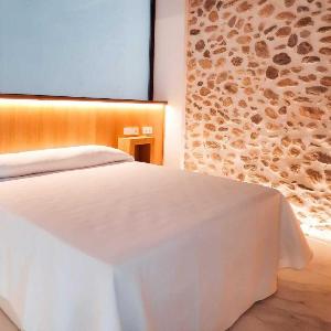 Termas Romanas Allon by Seaward Suites