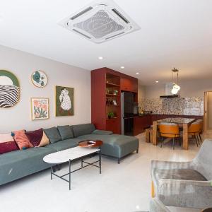 Cozy Beach House in Patong 3 BDRM with rooftop
