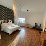 Spacious Master Room in Dubai Umm Suqeim 124R2. Dubai 