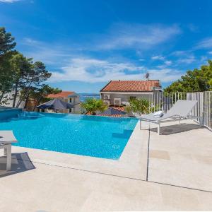 Villa Brela apartments