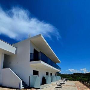 Ambelas Getaways