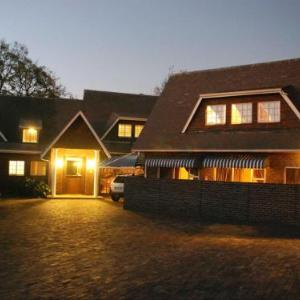 5 Crown  Guest House