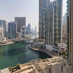 Impressive 1BR Apt with Scenic Marina Views! Dubai