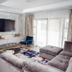 Shobalenku Opulent apartments