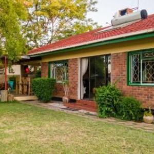 Birdville Bnb Guesthouse