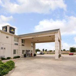 Days Inn by Wyndham Mesquite Rodeo TX