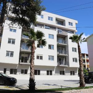 Merxhan`S Apartment
