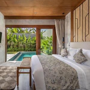 Romantic 1BDR Villa with Private Pool in Ketewel