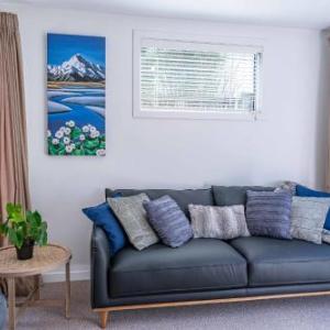 Central Luxury Apartment 114
