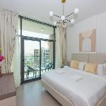 Vayk - Spacious 1 BD apartment Dubai 