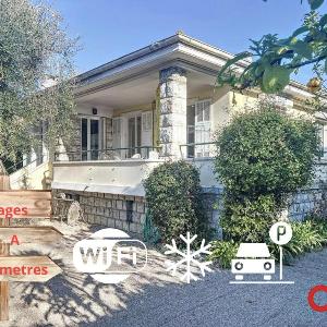 Villa spacieuse et calme près des plages avec jardin terrasse WiFi et climatisation - FR-1-647-32