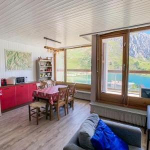 Appartement lumineux proche des pistes avec balcon et wifi à Tignes - FR-1-502-402