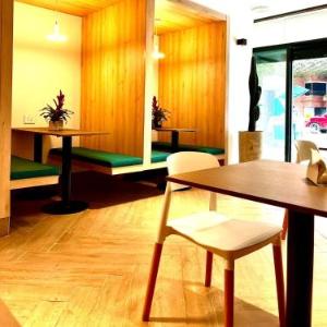 Reset (Hotel-Cafe-Coworking)