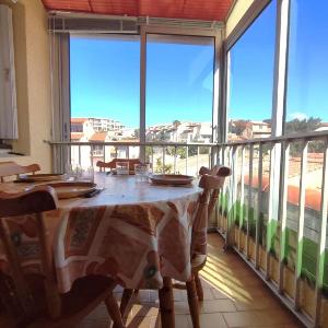 Appartement T2 avec loggia à 100m de la plage - 4SEN119 St Pierre