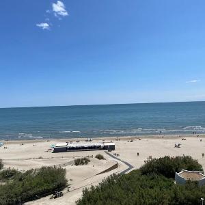 La Grande Motte - 2 pièces avec terrasse 5 couchages parking en option - FR-1-790-4