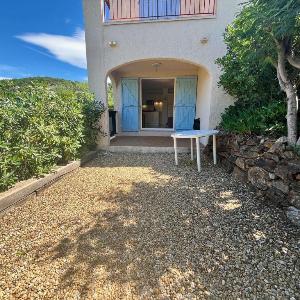 Appartement avec terrasse et piscine 2 pièces 4 couchages à Cavalaire-sur-Mer - FR-1-226B-206