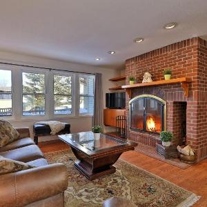 Skiers! Fox Hollow 2BR 2BA Condo Across from Pico Minutes to Killington condo