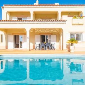 Villa Canguu - Piscina aquecível e BBQ na Galé Albufeira