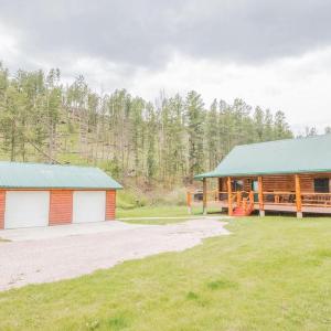 Newton Creek Cabin