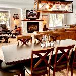 The Great Outdoors - Fantastic home - Lake Cascade - Game room - A/C - Lots of parking Cascade Idaho